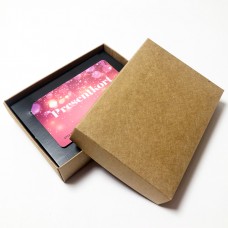 Kasse til gavekort 112x82x25 mm  brun natur inkl holder (100-pak)